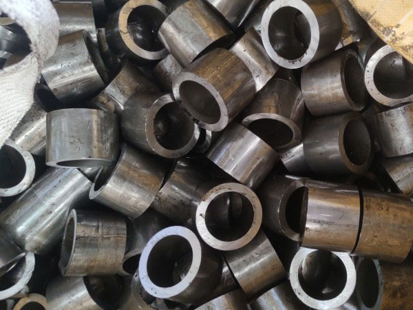 崆峒无缝钢管切割